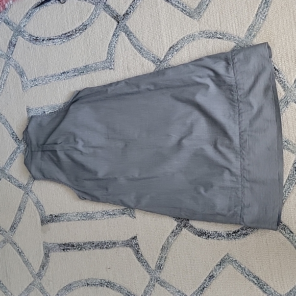 Gap Sleeveless Shift Dress - Picture 3 of 7